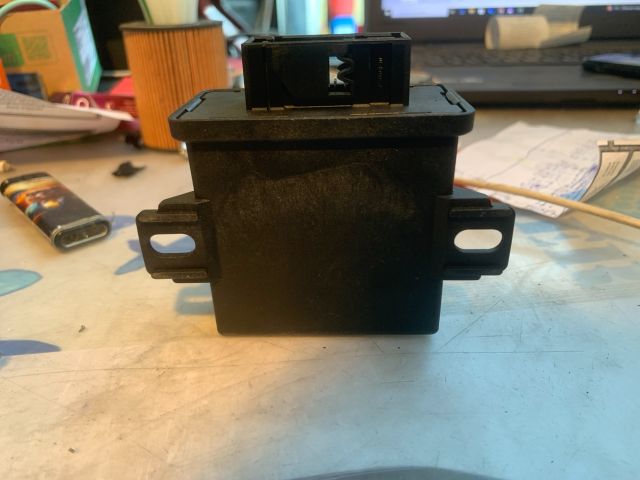 bontott AUDI A8 Világítás Relé