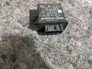 bontott AUDI A8 Világítás Relé