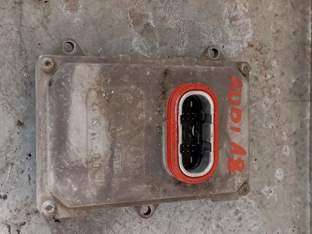 bontott AUDI A8 Xenon Trafó