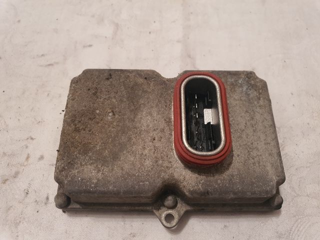 bontott AUDI A8 Xenon Trafó