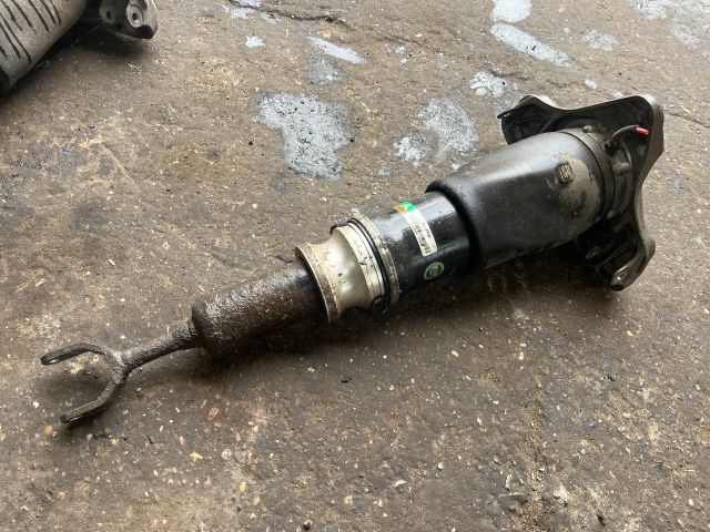 bontott AUDI ALLROAD Első Rugó