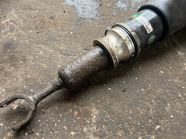 bontott AUDI ALLROAD Első Rugó