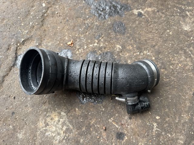 bontott AUDI ALLROAD Szívó Cső