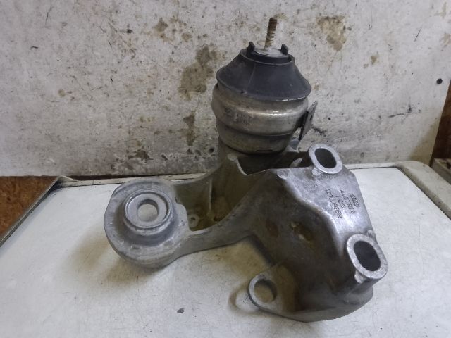 bontott AUDI ALLROAD Motor Tartó Bak (Fém)