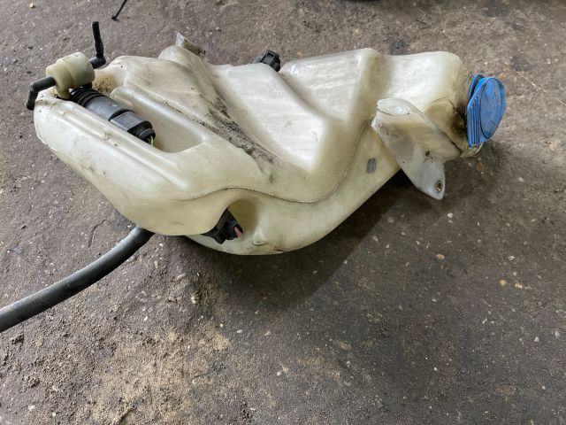 bontott AUDI ALLROAD Ablakmosó Tartály