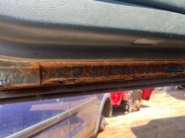 bontott AUDI ALLROAD Bal első Ajtó (Üres lemez)