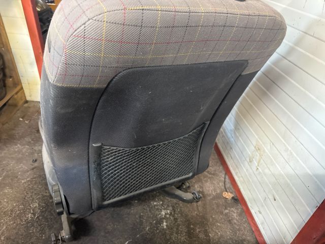 bontott AUDI ALLROAD Bal első Ülés