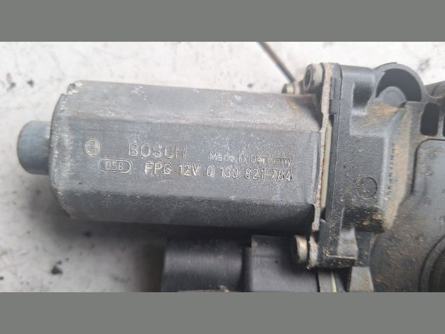 bontott AUDI ALLROAD Bal hátsó Ablakemelő Motor