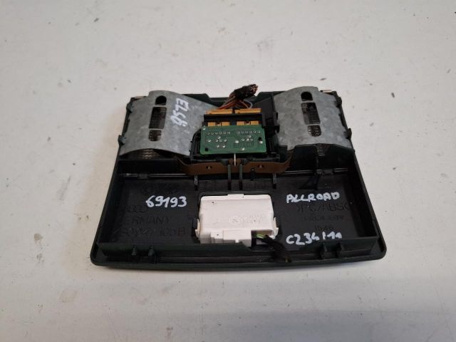 bontott AUDI ALLROAD Beltér Világítás Első