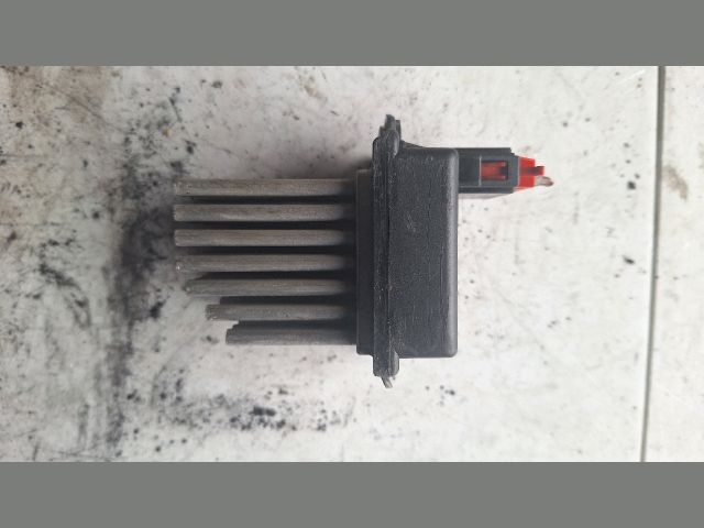 bontott AUDI ALLROAD Előtét Ellenállás Fűtőmotor