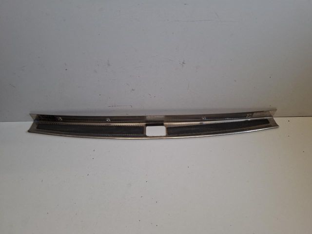 bontott AUDI ALLROAD Hátfal Burkolat