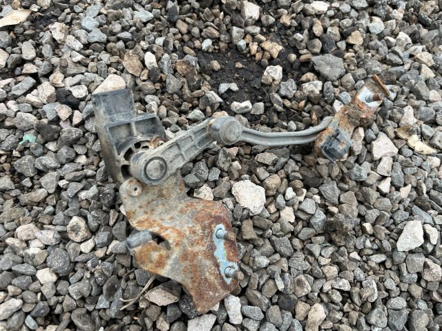 bontott AUDI ALLROAD Hátsó Xenon Szintszabályzó Jeladó