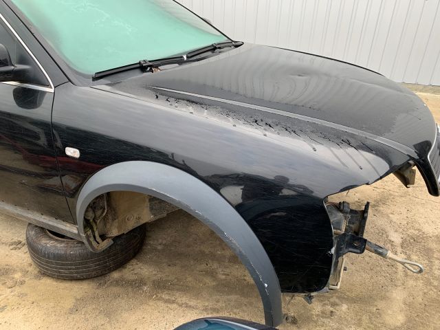 bontott AUDI ALLROAD Jobb első Ajtó (Részeivel)