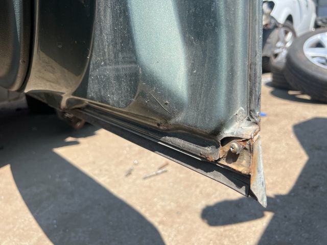 bontott AUDI ALLROAD Jobb első Ajtó (Üres lemez)