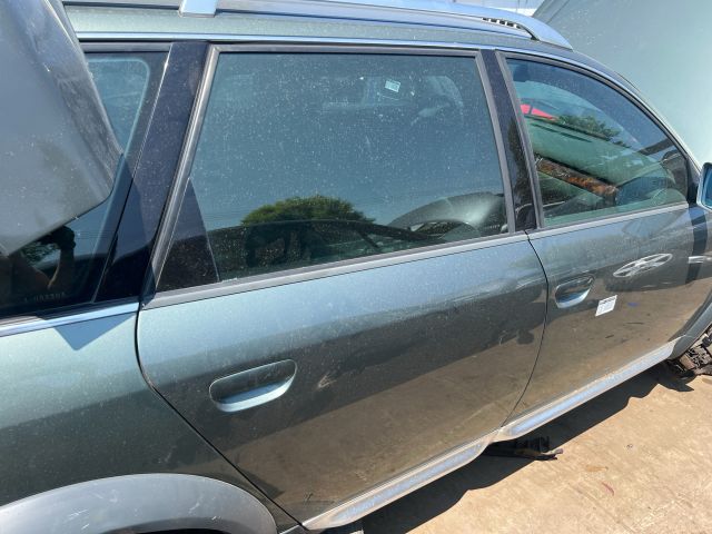 bontott AUDI ALLROAD Jobb hátsó Ajtó (Üres lemez)