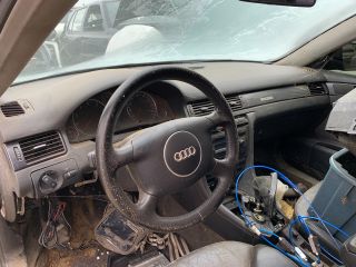 bontott AUDI ALLROAD Kesztyűtartó