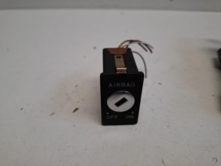 bontott AUDI ALLROAD Zárbetét Szett