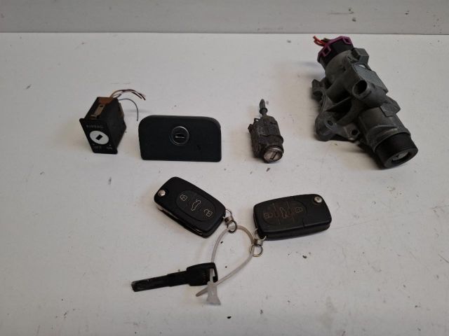 bontott AUDI ALLROAD Zárbetét Szett