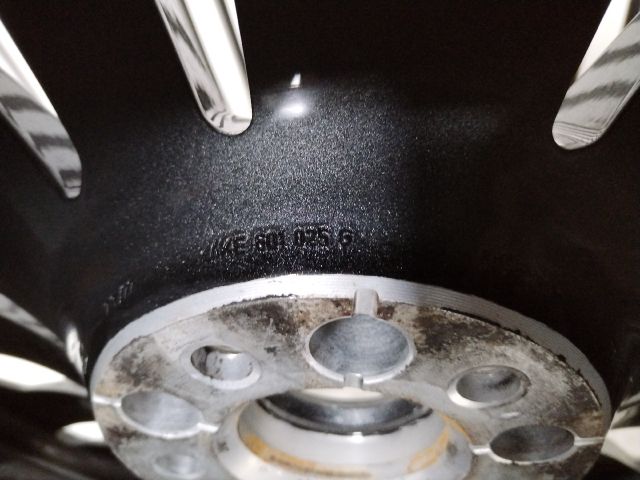 bontott AUDI E-TRON Alufelni Szett