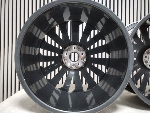 bontott AUDI E-TRON Alufelni Szett