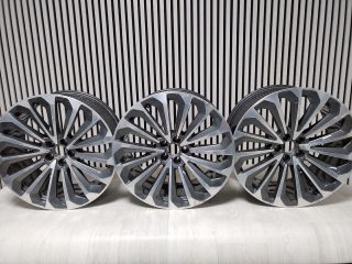 bontott AUDI E-TRON Alufelni Szett