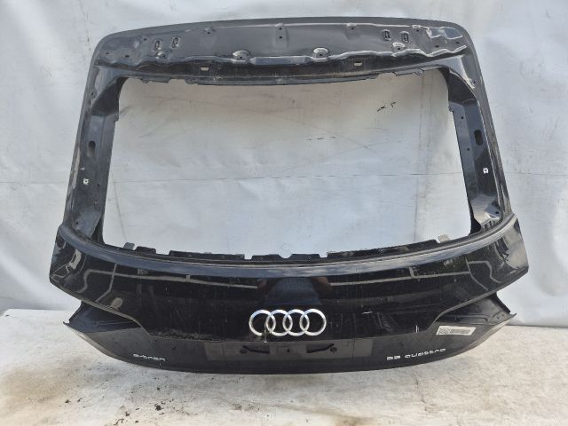bontott AUDI E-TRON Csomagtérajtó (Üres lemez)