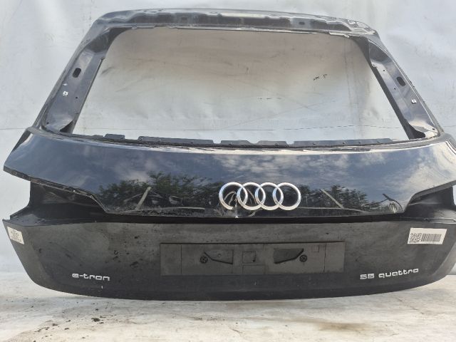 bontott AUDI E-TRON Csomagtérajtó (Üres lemez)