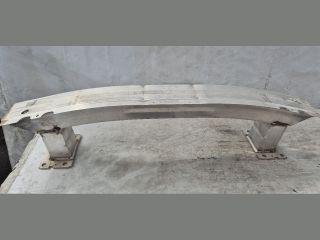 bontott AUDI E-TRON Első Lökhárító Merevítő (Fém)