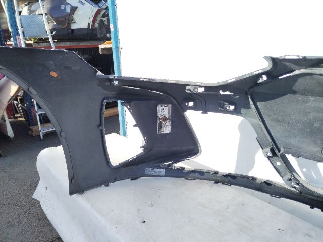 bontott AUDI E-TRON Első Lökhárító (Üresen)