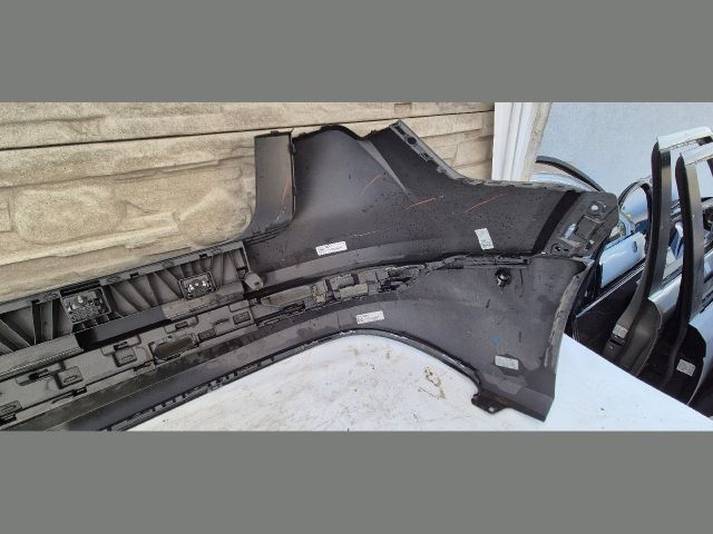 bontott AUDI E-TRON Hátsó Lökhárító (Üresen)