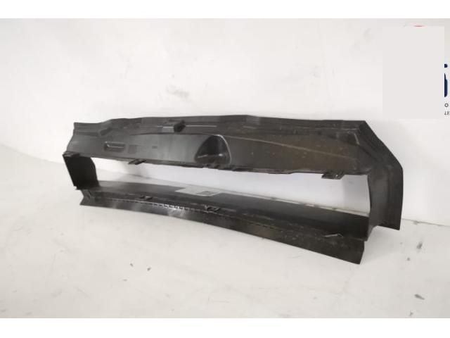 bontott AUDI E-TRON Hűtő Légterelő