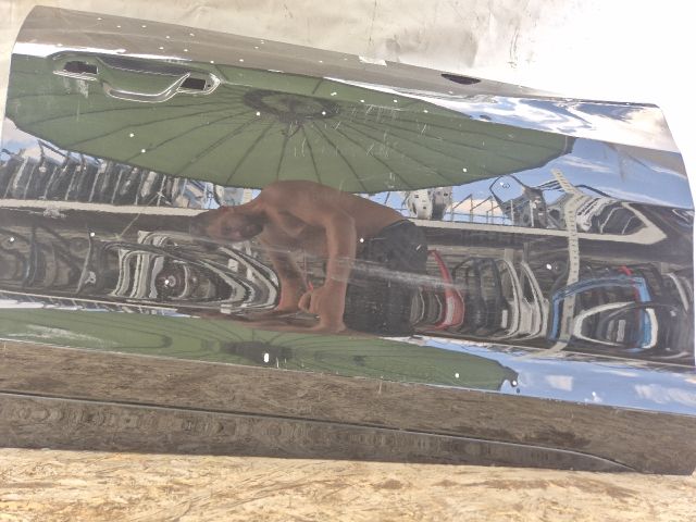 bontott AUDI E-TRON Jobb első Ajtó (Üres lemez)