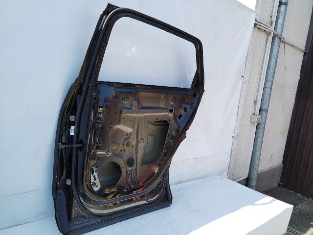 bontott AUDI E-TRON Jobb hátsó Ajtó (Üres lemez)