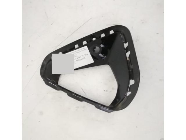 bontott AUDI E-TRON Jobb Ködlámpa Rács