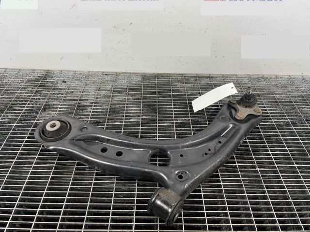 bontott AUDI Q2 Bal első Lengőkar