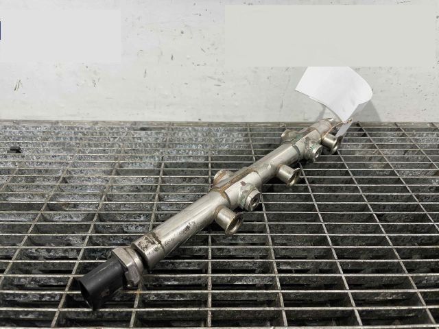 bontott AUDI Q2 Közösnyomócső