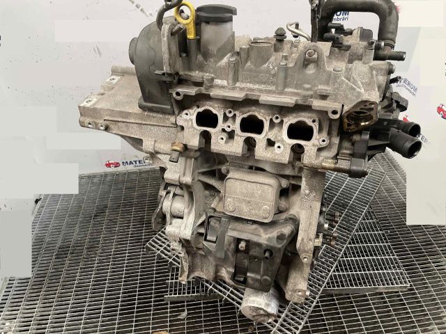 bontott AUDI Q2 Motor (Fűzött blokk hengerfejjel)