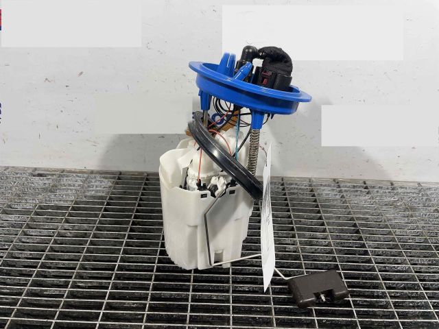 bontott AUDI Q2 Üzemanyag Szivattyú