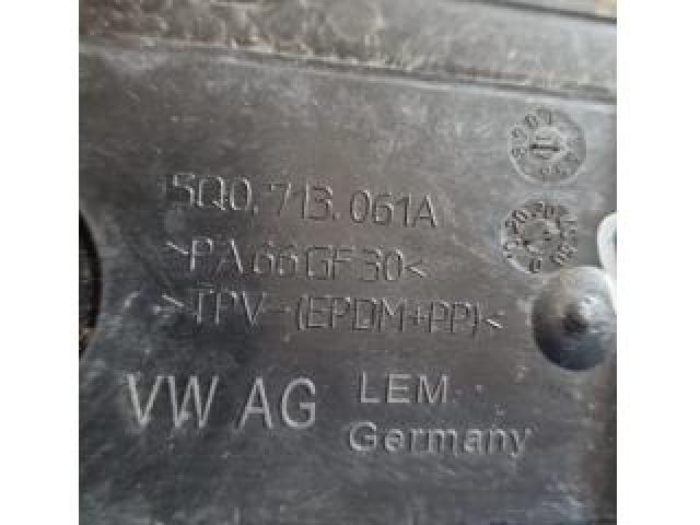 bontott AUDI Q2 Váltó Kulissza