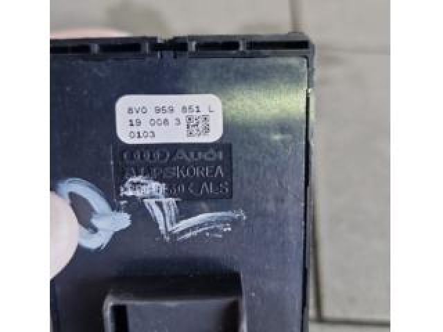 bontott AUDI Q2 Ablakemelő Kapcsoló Négyes / Kettes