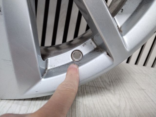 bontott AUDI Q2 Alufelni (1 db)