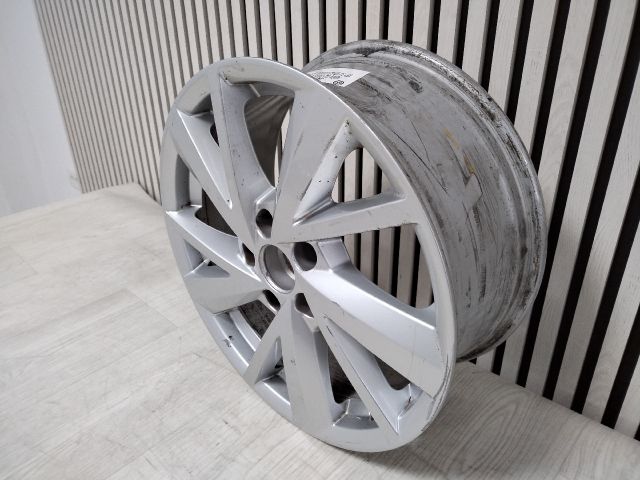 bontott AUDI Q2 Alufelni (1 db)