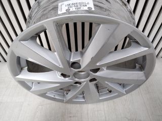 bontott AUDI Q2 Alufelni (1 db)