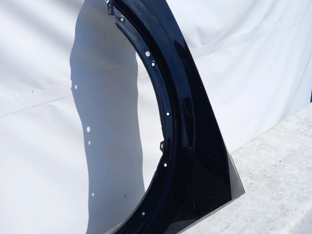 bontott AUDI Q2 Bal első Sárvédő