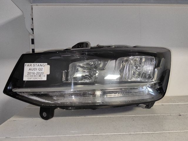 bontott AUDI Q2 Bal Fényszóró