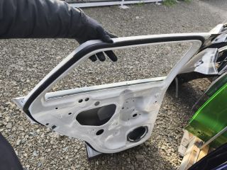 bontott AUDI Q2 Bal hátsó Ajtó (Üres lemez)