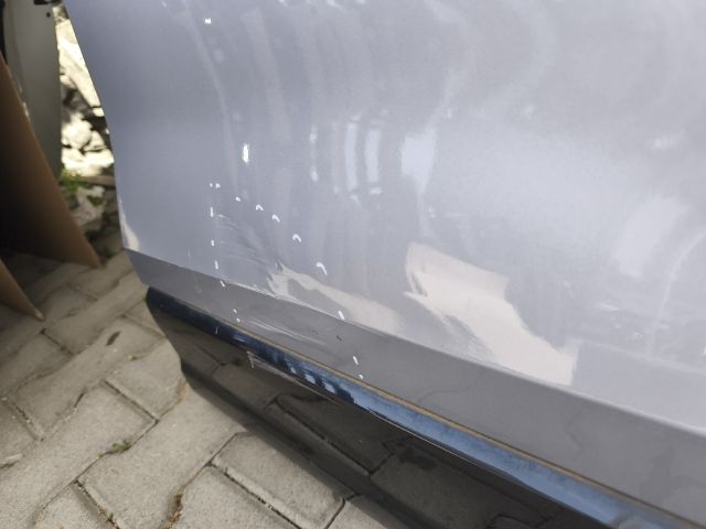 bontott AUDI Q2 Bal hátsó Ajtó (Üres lemez)