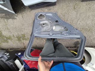 bontott AUDI Q2 Bal hátsó Ajtó (Üres lemez)