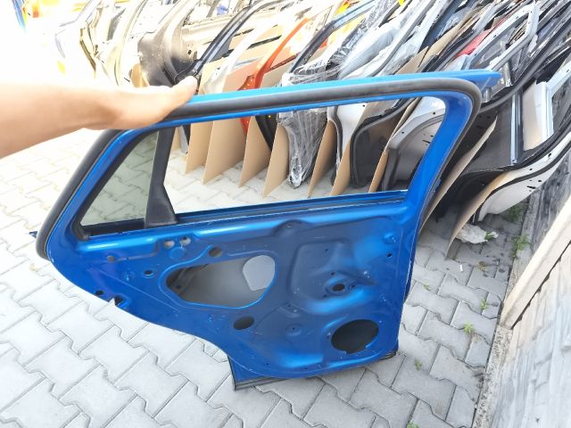 bontott AUDI Q2 Bal hátsó Ajtó (Üres lemez)