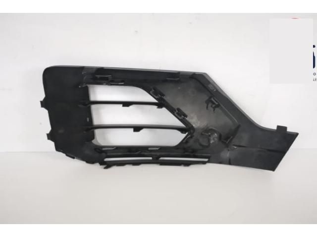 bontott AUDI Q2 Bal Ködlámpa Rács